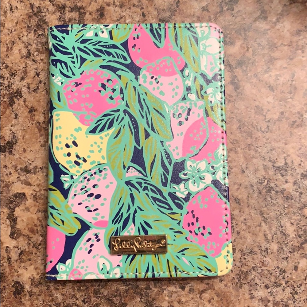 Lilly Pulitzer Passport Cover